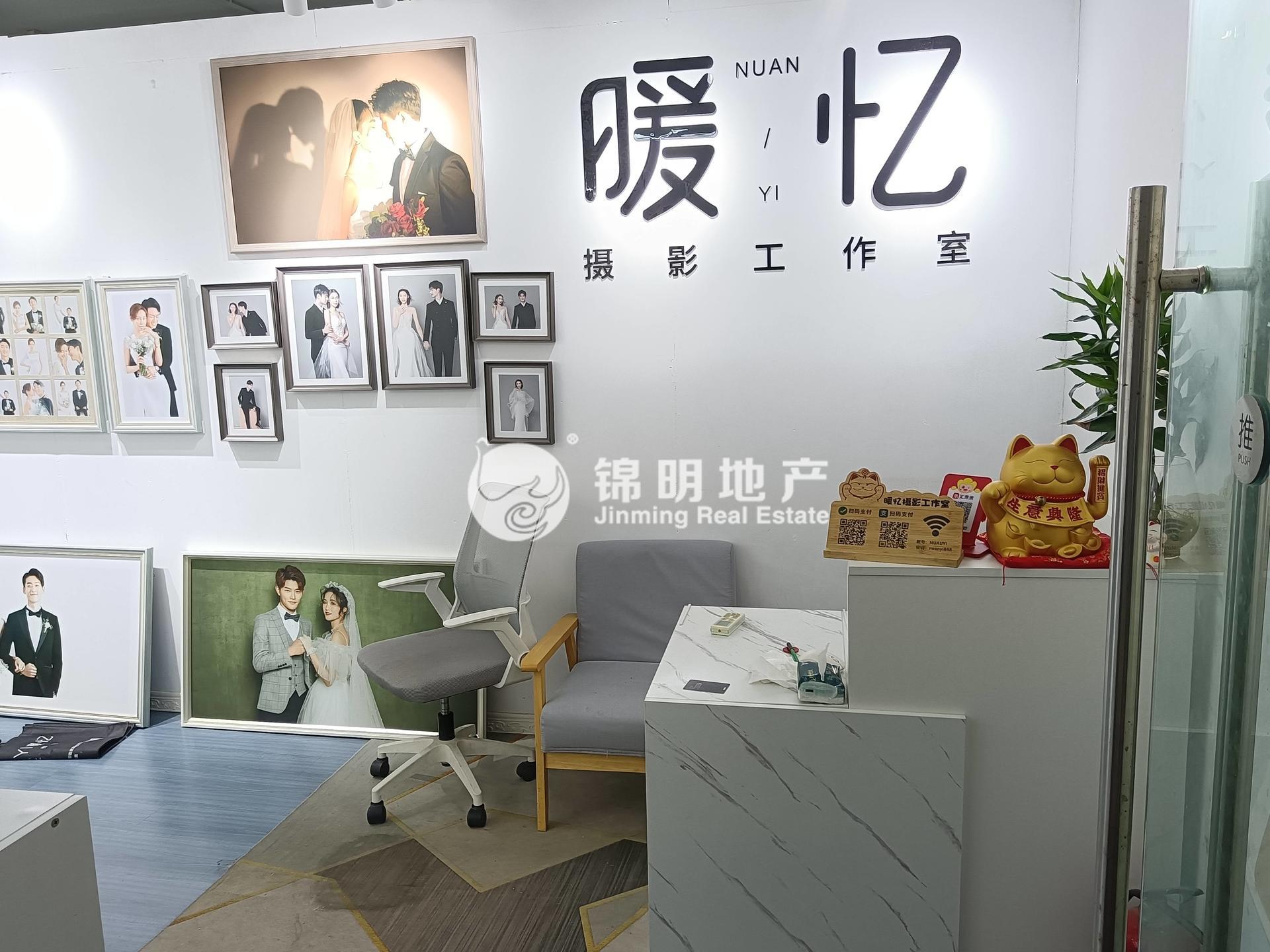 南京西路申银发展大厦175平米写字楼出租